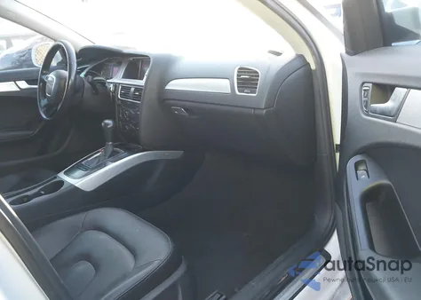 2012 Audi A4 2.0T Premium z USA, uszkodzony, nr VIN WAUAFAFLXCA115825